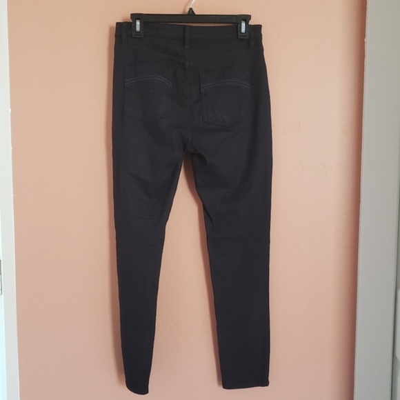 Hi Rise Black Free People Skinny Jeans Size 27 - Picture 3 of 3